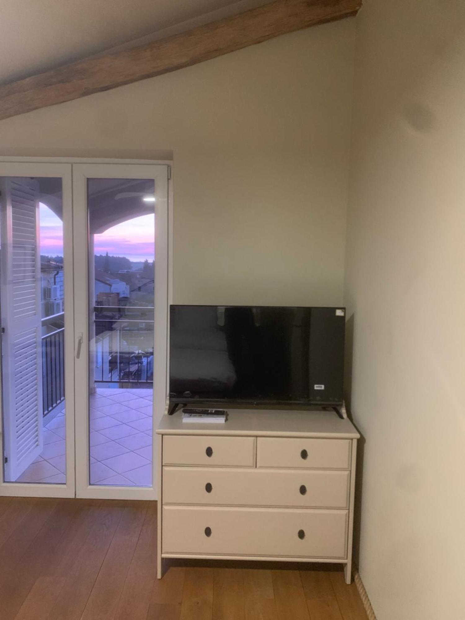 Dachgeschoss-Apartment "Andemi" In Istrien Novigrad  Zewnętrze zdjęcie